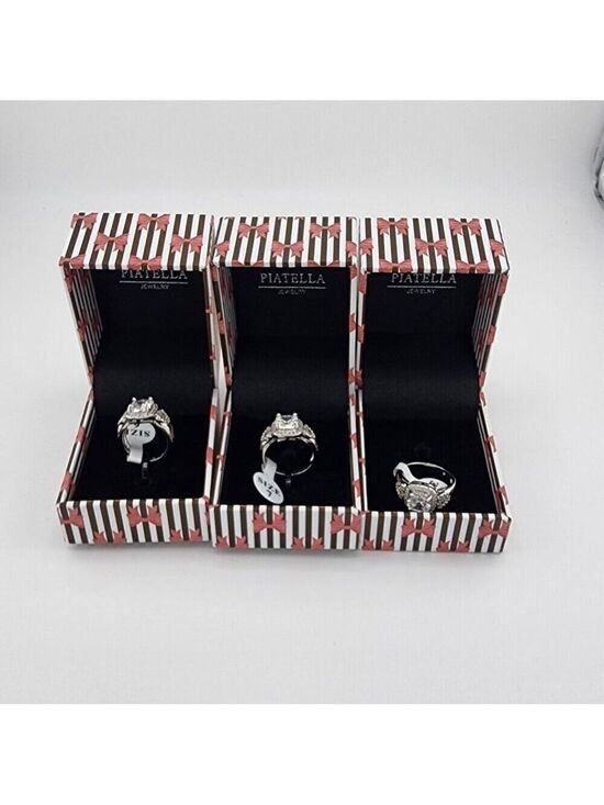 Jewelry - Brand New Square Gemstone Double Heart design Ring